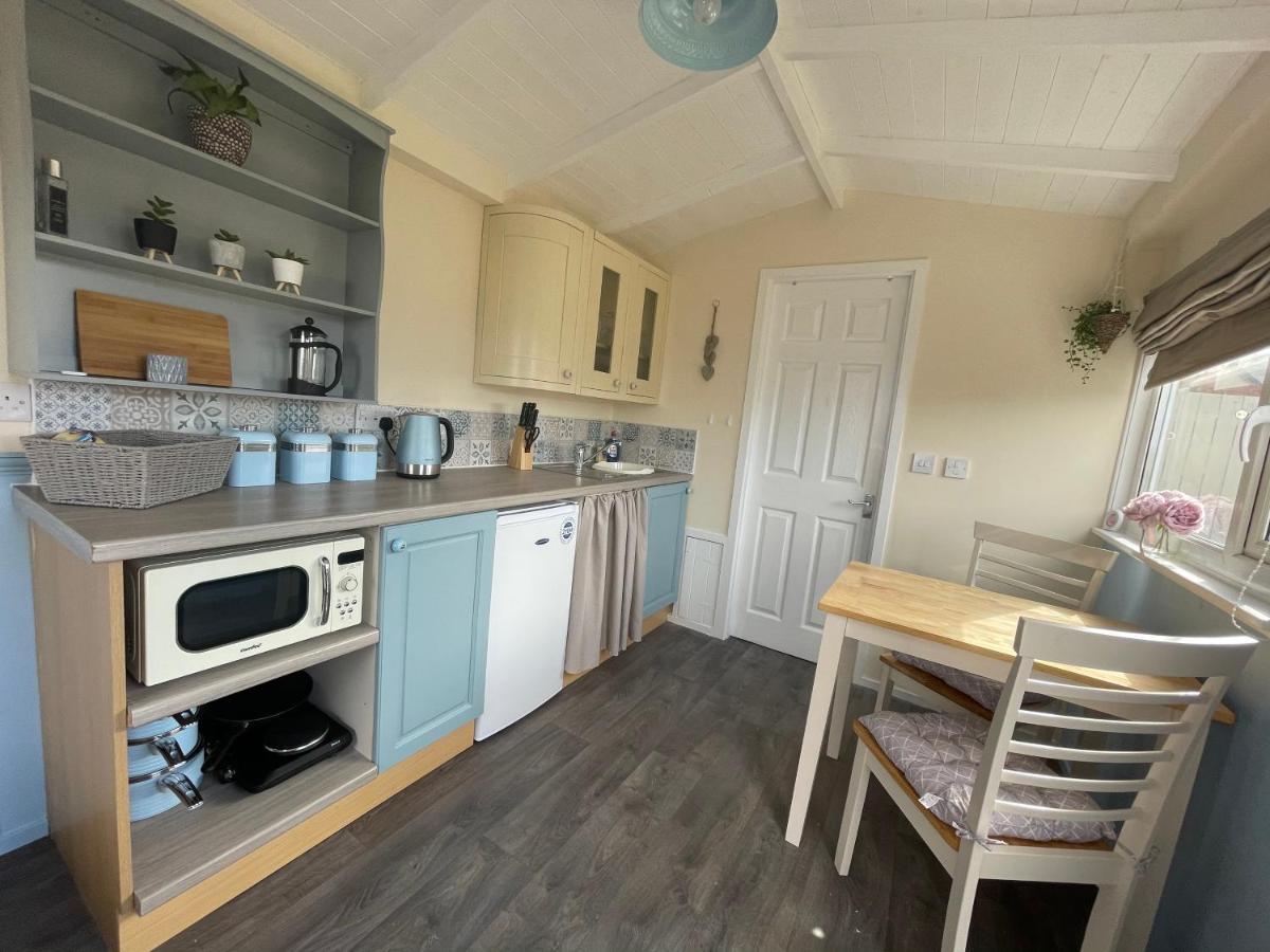 Kevara Shepherds Hut Finstown Buitenkant foto